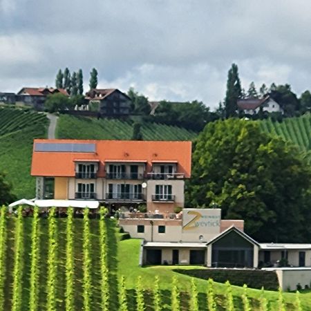 Zweytick Gaestezimmer Weingut Ratsch an der Weinstraße Εξωτερικό φωτογραφία